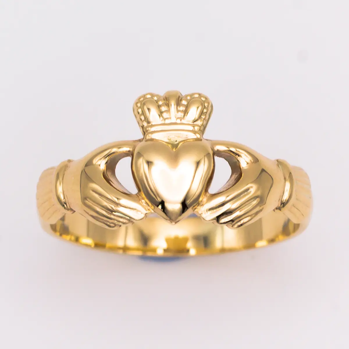 Ladies 14k Gold Claddagh Ring Photo 3 