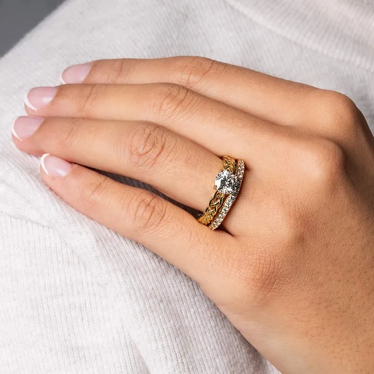 Gold Diamond Celtic Knot Engagement Ring Photo 4 