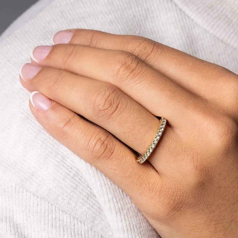 Gold Diamond Wedding Ring Photo 2 