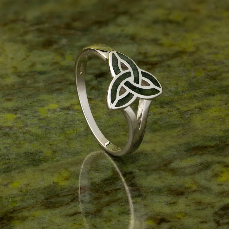 Silver Connemara Marble Trinity Knot Ring 7...