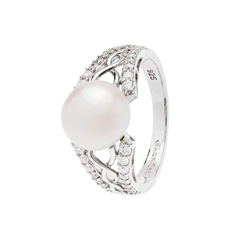 Sterling Silver Celtic Pearl Ring...