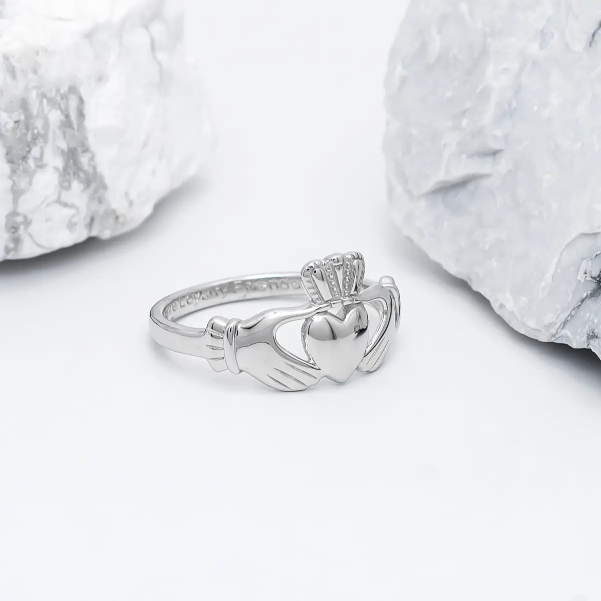 Sterling Silver Ladies Irish Claddagh Ring Photo 3 